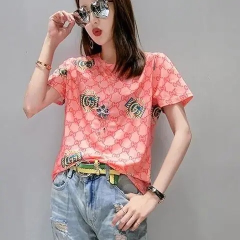 

New slim and slim T-shirt for women in summer