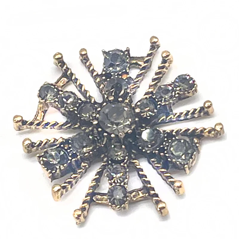 1pc Metal Crown Bear JIBZ Croc Charms Accessories DIY Rhinestone Flower Garden Shoe Decoration Sandals Ornaments Kids Gifts