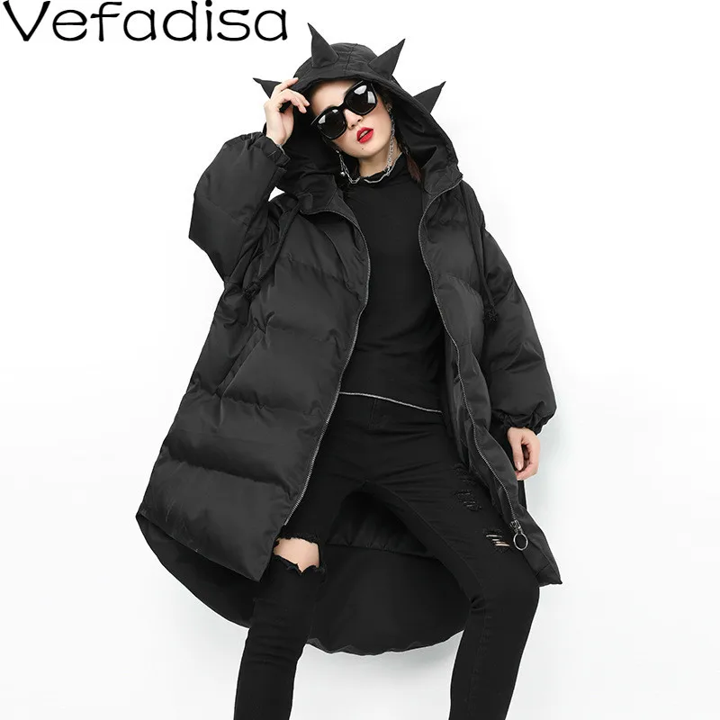 Женское пальто с капюшоном Vefadisa однотонное хлопковой подкладкой черная и