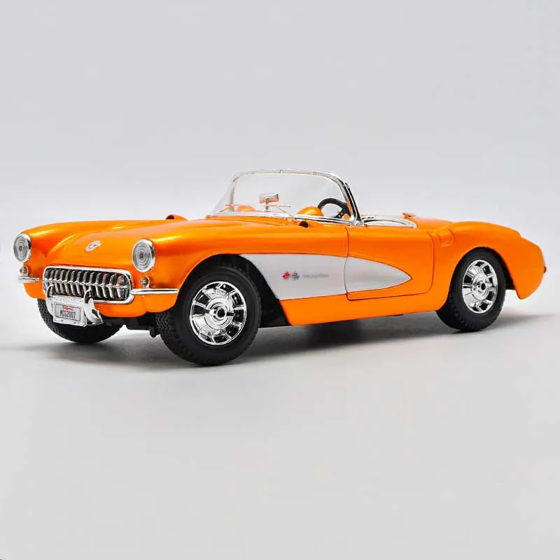 

1:18 Chevrolet 1957 Corvette Metal Diecast Vehicle Classic Car Simulation Alloy Car Model Kids Gift Souvenir Collection D6