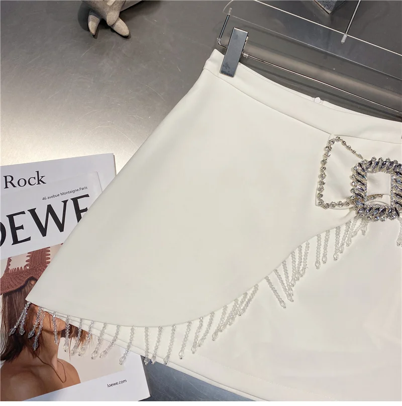 

DEAT 2021 New Spring And Summer Fashion Casual High Waist All-match Diagonal Rhinestone Fringed Bow Suit Skirt Women SK518