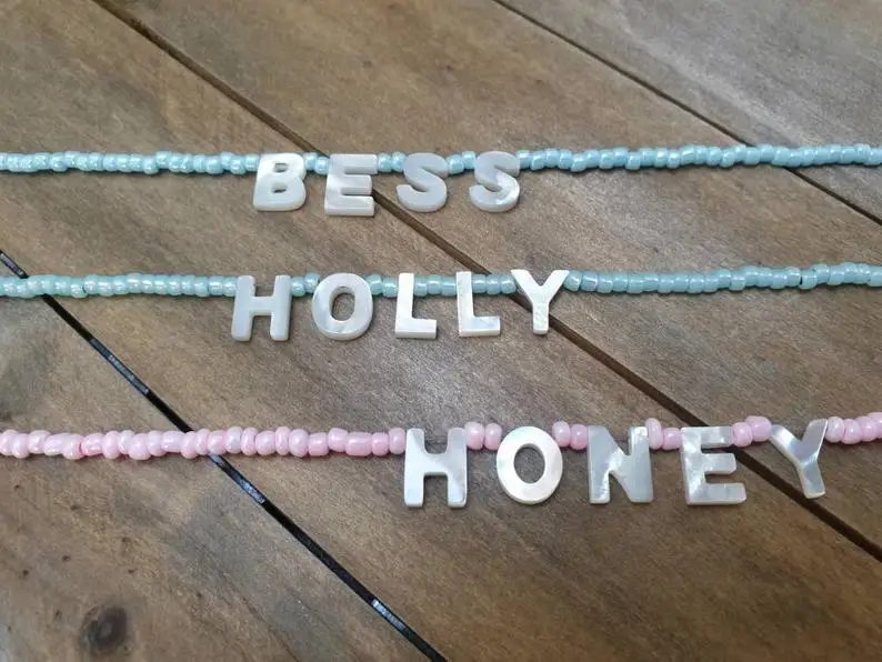 

Handmade Colorful Crystal Beads Necklace Fashion Shell Letter Pendant Name Choker for Women Rainbow Neck Personalized Gift