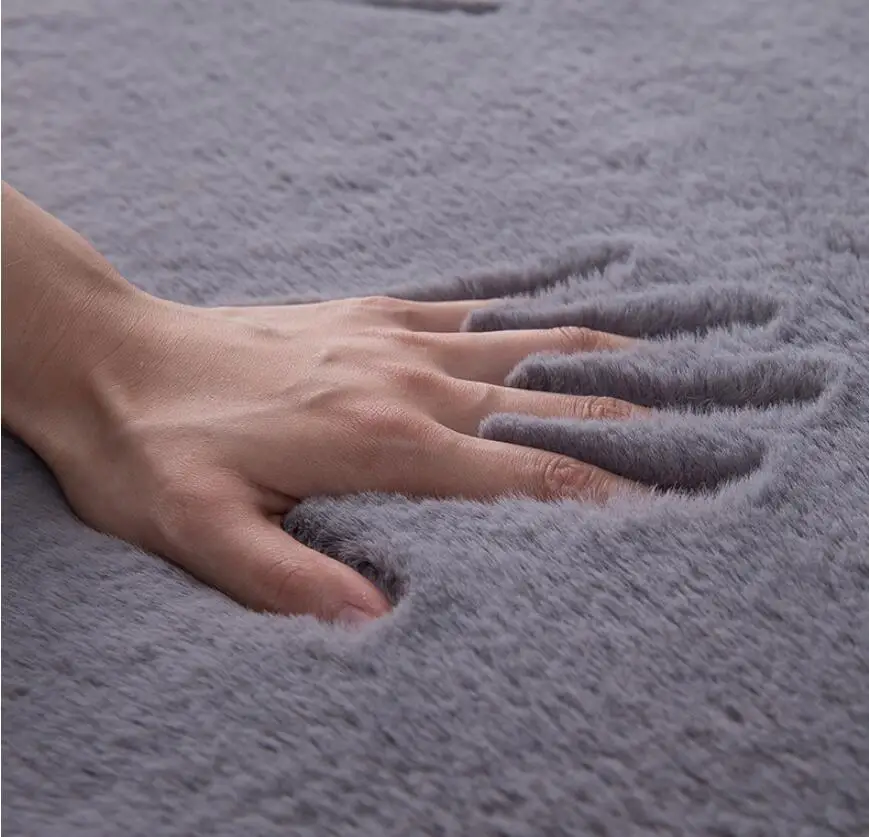 

Imitation Rabbit Fur Carpet Modern living Room Soft Fluffy Plush Rugs For Children's Bedroom Rugs Faux fur Mats Solid Color Gray
