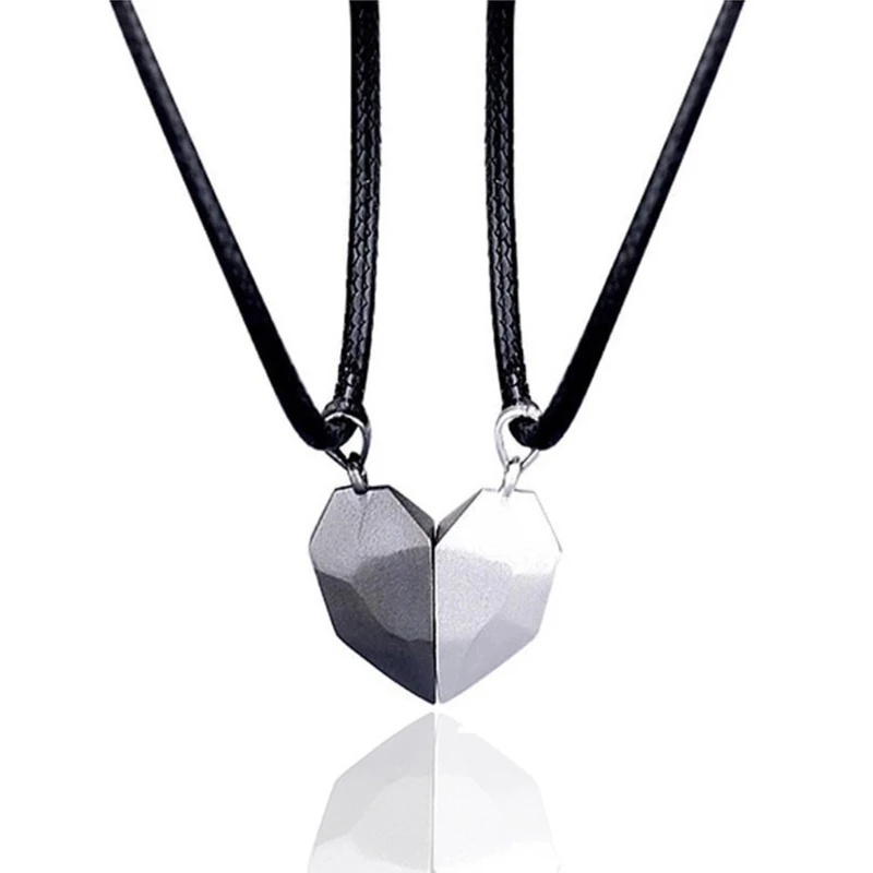 

2Pcs Minimalist Lovers Matching Friendship Heart Pendant Couple Magnetic Distance Faceted Heart Pendant Necklace Jewelry