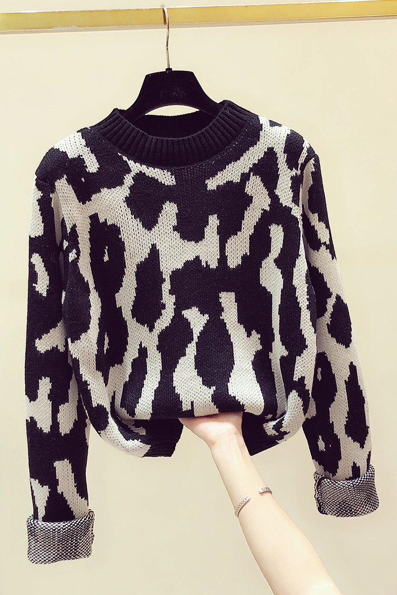 

2020 Autumn Winter New Leopard Print Pullovers Crew Neck Full Pullover Sweater Coat Women's Loose Long Sleeves Girls Knitted Top