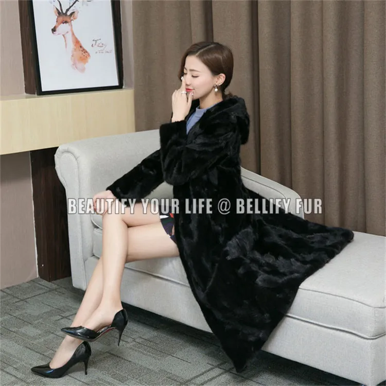 Женский Длинный тренчкот с капюшоном теплый из натурального меха норки