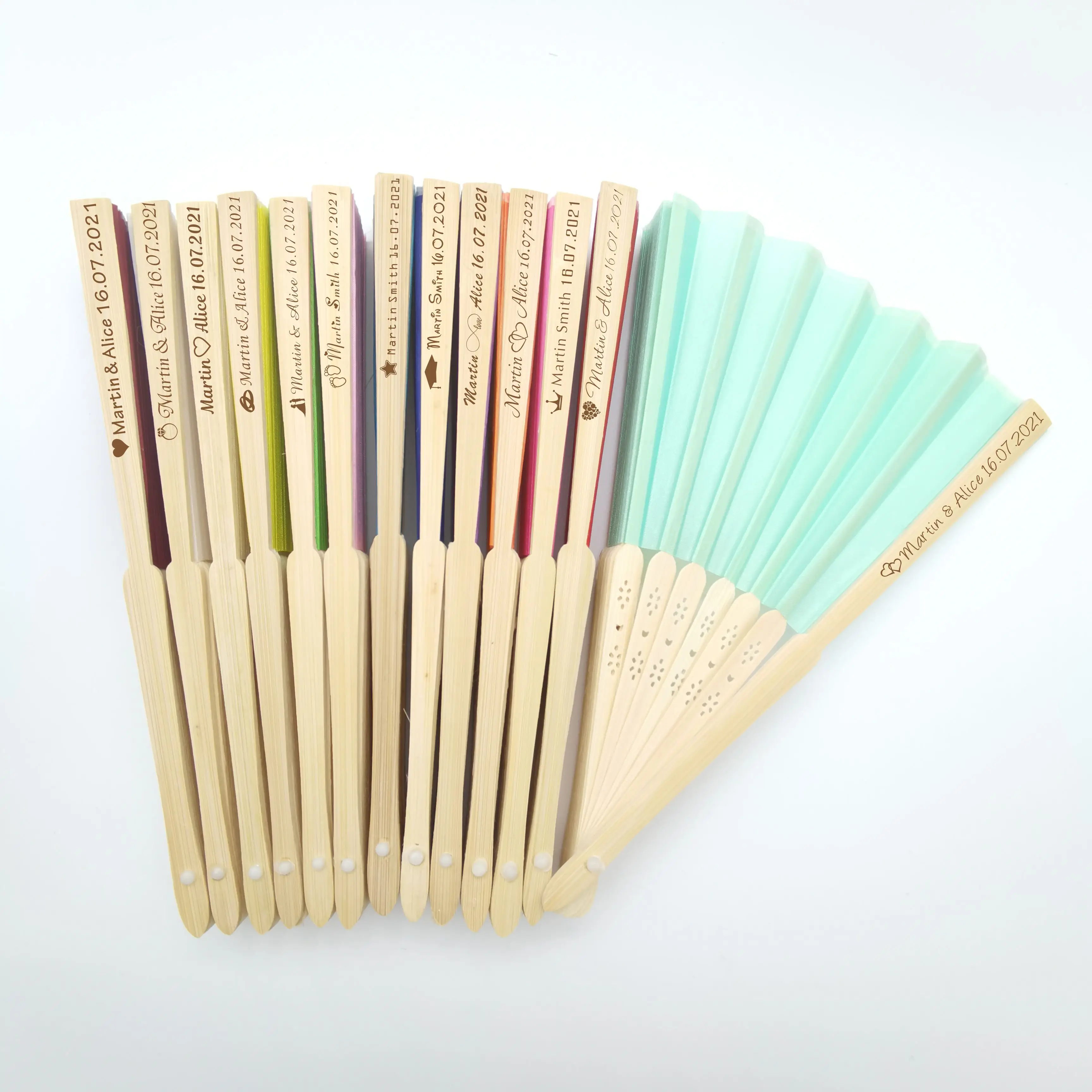 

50Pcs Personalized wedding Engraved Folding Hand Silk Fan Fold Vintage Fans With Organza Gift bag Customized Wedding Party Favor