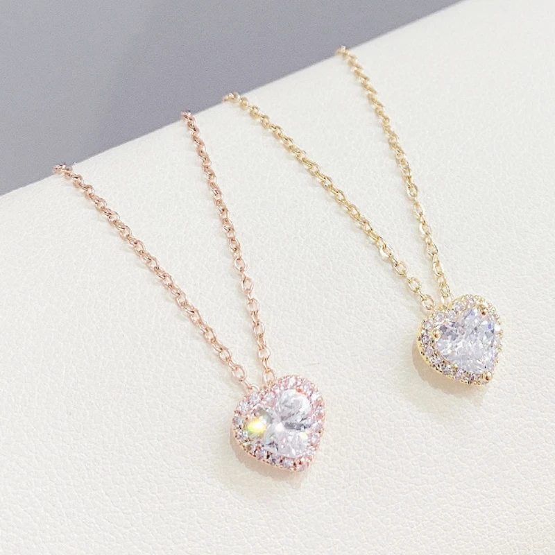 

Showfay 2021 New Style Micro Inlaid Zircon Heart Necklace Fashion Queen Female Peach Pendant