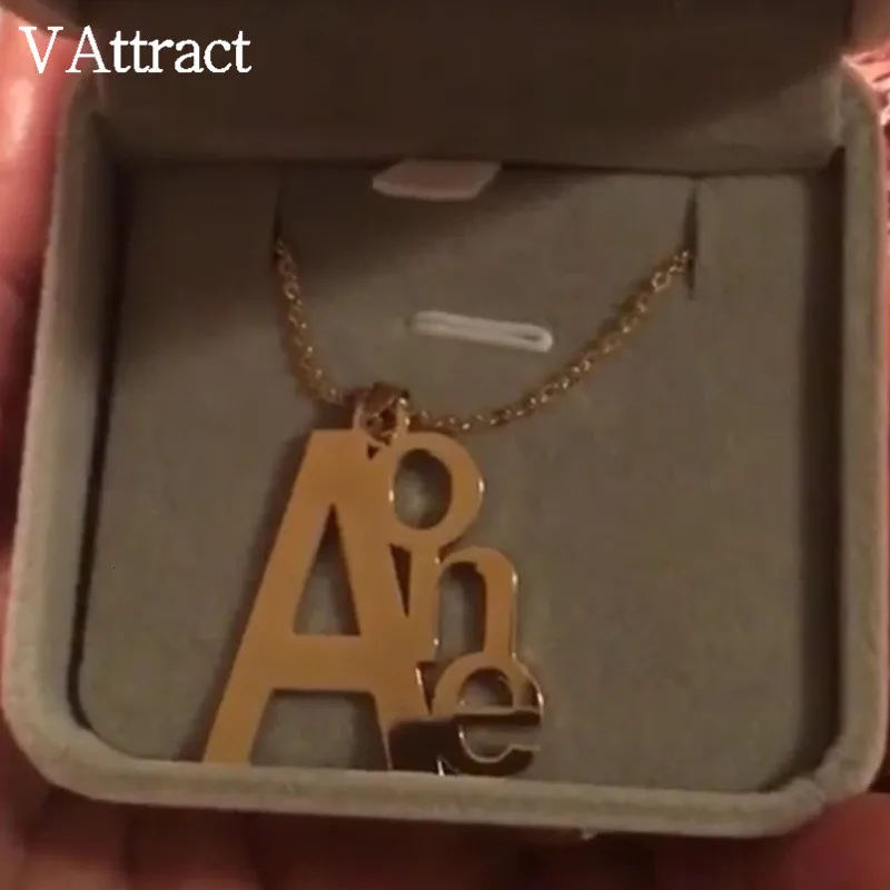 V притягивающее специальное ожерелье с надписью на заказ золотое из нержавеющей