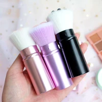 Kawaii Makeup Brush with Cat Paws Shape 1