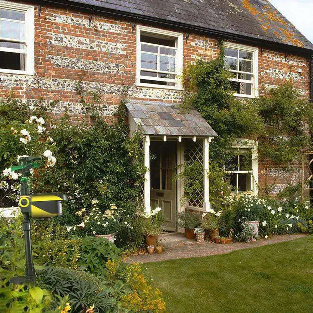 Солнечный садовый пульверизатор на открытом воздухе отпугиватель животных чучела животные моющее средство