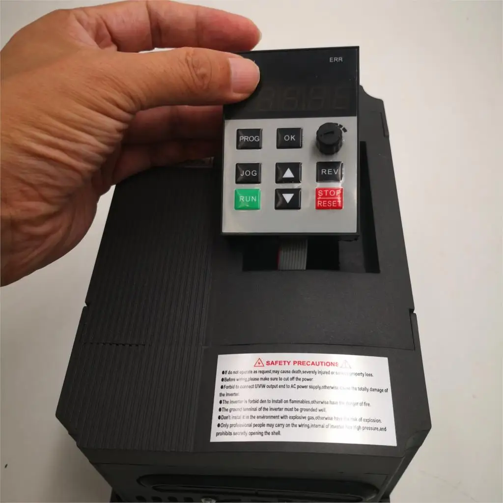 1.5KW 220V(black) VFD инвертор 220 кВт/110 кВт/4 кВт преобразователь частоты ZW-AT1 3P в/в выход ЧПУ шпиндель управления скоростью двигателя VFD конвертер - Цвет: 1.5KW 220V(black)
