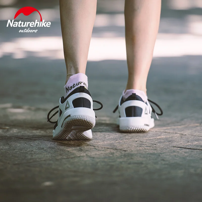 

2 pairs Naturehike factory store Outdoor sport Socks Quick-Drying Running coolmax Socks