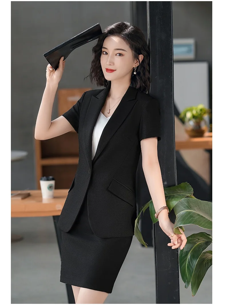 Женский элегантный офисный костюм летний деловой из высококачественного