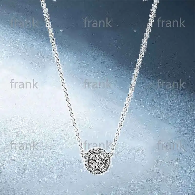 

768000CZ-SHINING-CLOVER-CLIP