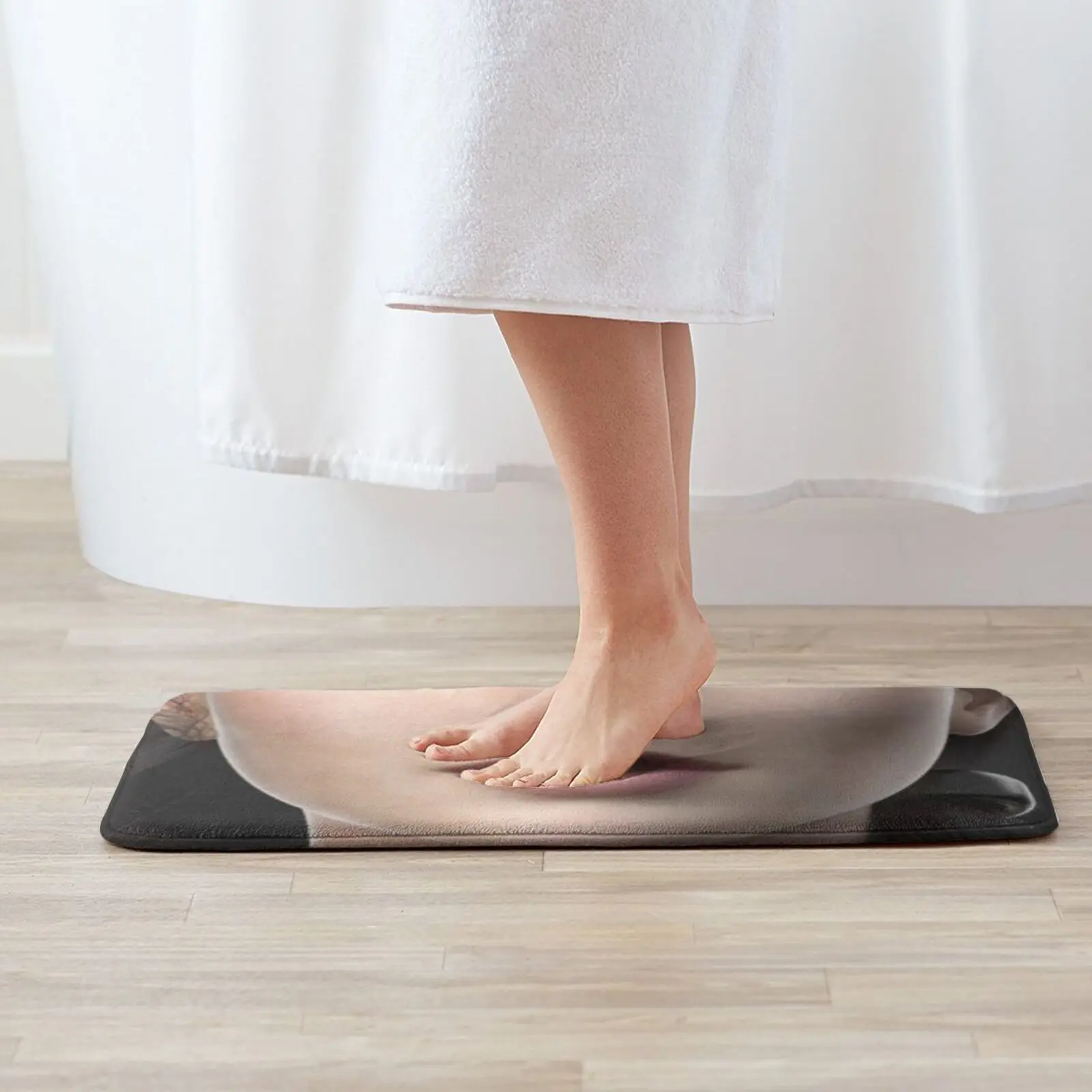 Красивая 3d девушка с черными волосами. Коврик ковер Противоскользящий коврик для