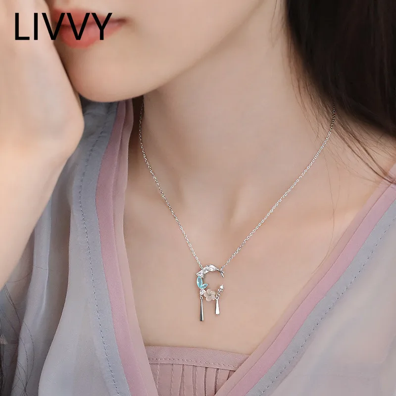 

LIVVY Silver Color Inlaid Zircon Moon Flower Pendant Necklace Simple Temperament Cute Women's Clavicle Chain Fashion Jewelry