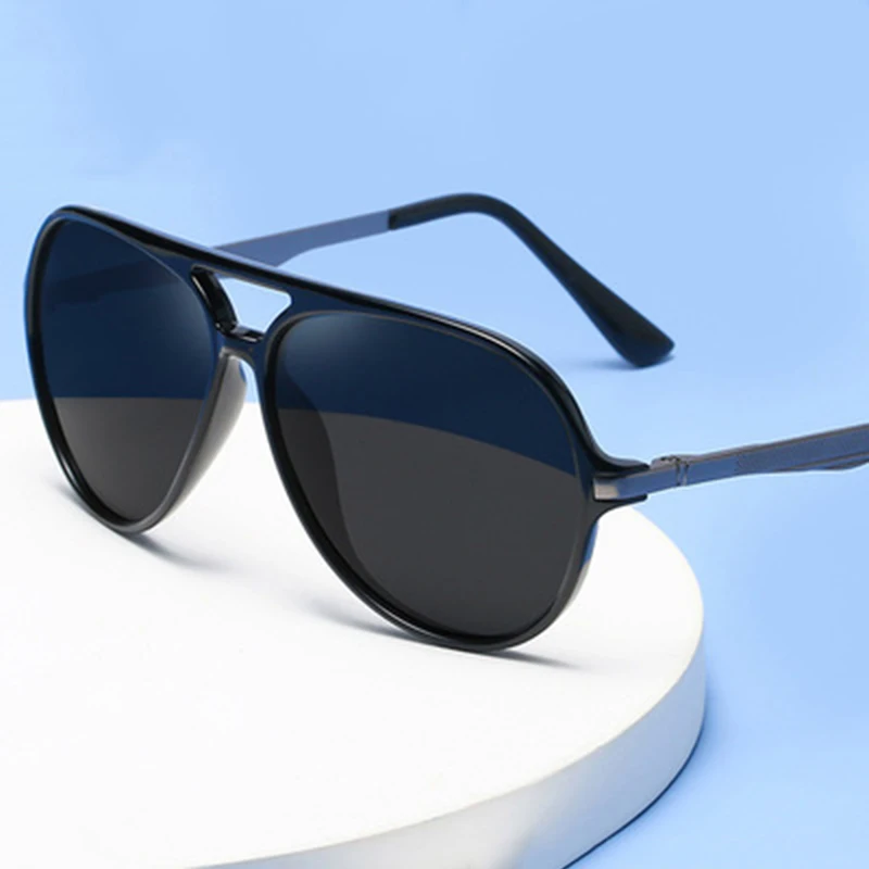 

New Men's Polarized Sunglasses Fashion TR Glasses Frame Sun Glasses Driving Sports UV Protection Toad Mirror Heren Zonnebril