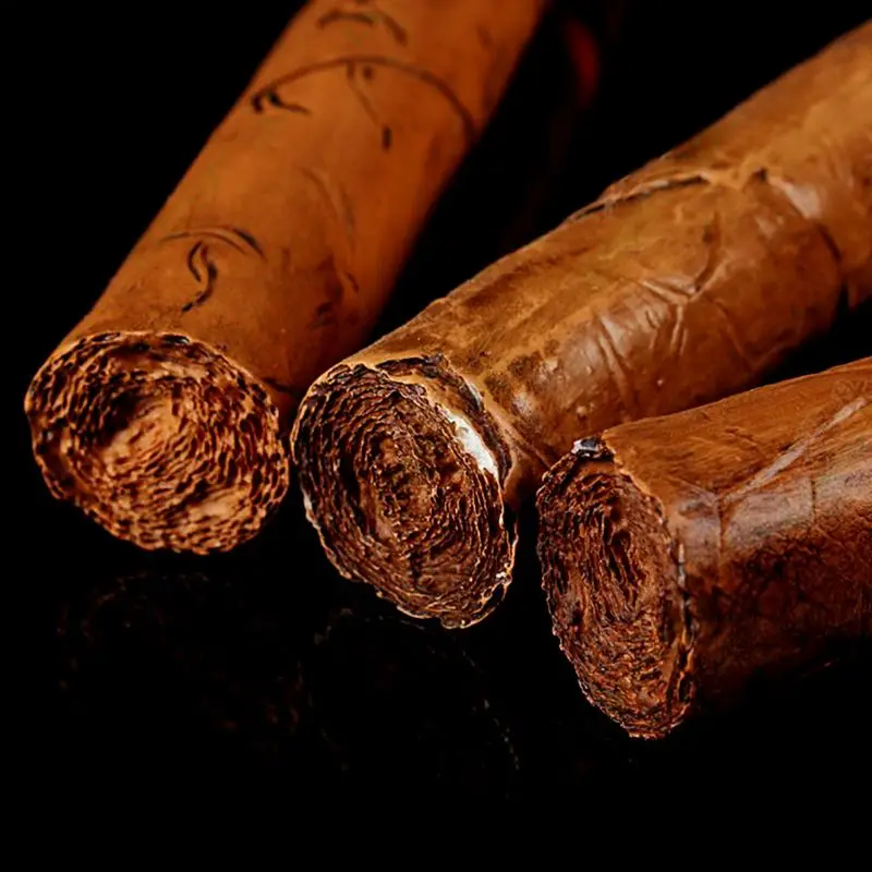 

Resin Simulation Cigarettes Fake Cigar Cigarette Model Realistic Props 150mm