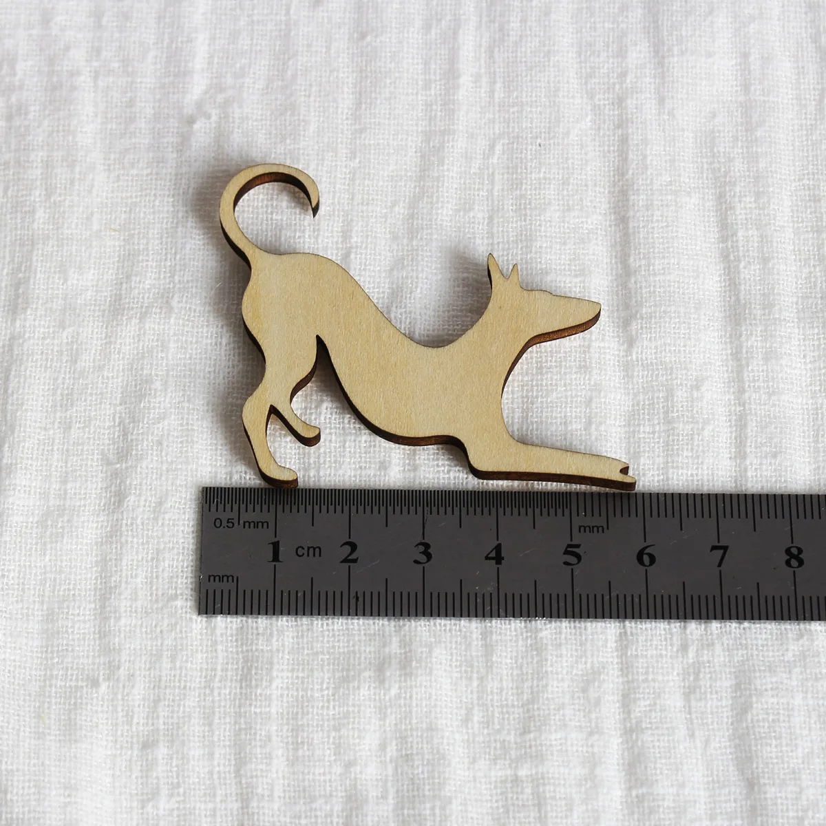 

Dog hollow art modeling, mascot laser cut, Christmas decorations, silhouette, blank unpainted, 25 pieces, wooden shape (2124)