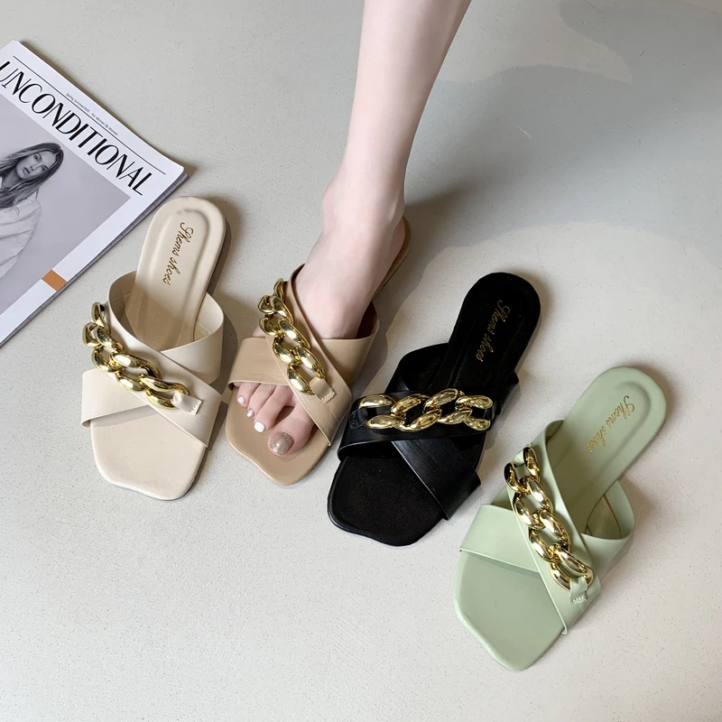 

Shoes Slippers Women Summer Slides Low Pantofle Fashion Rivet Flat 2021 Luxury Rubber Metal Decoration Basic PU Rivet Flat Shoes
