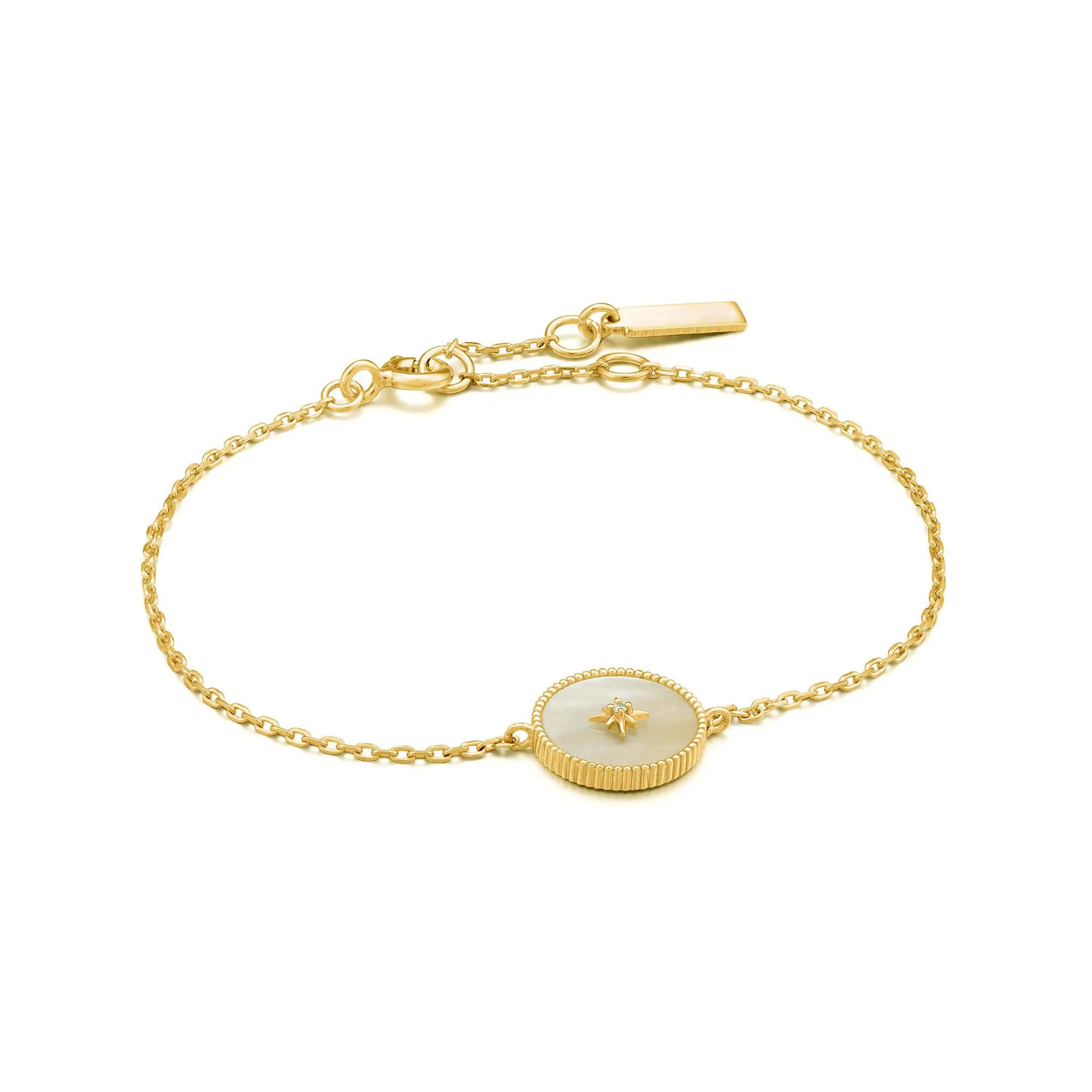 

MANI E PIEDI Gold Mother Of Pearl Disc Emblem Chain Bracelet For Women Round Shell Pendant With Cubic Zirconia Stone New Jewelry