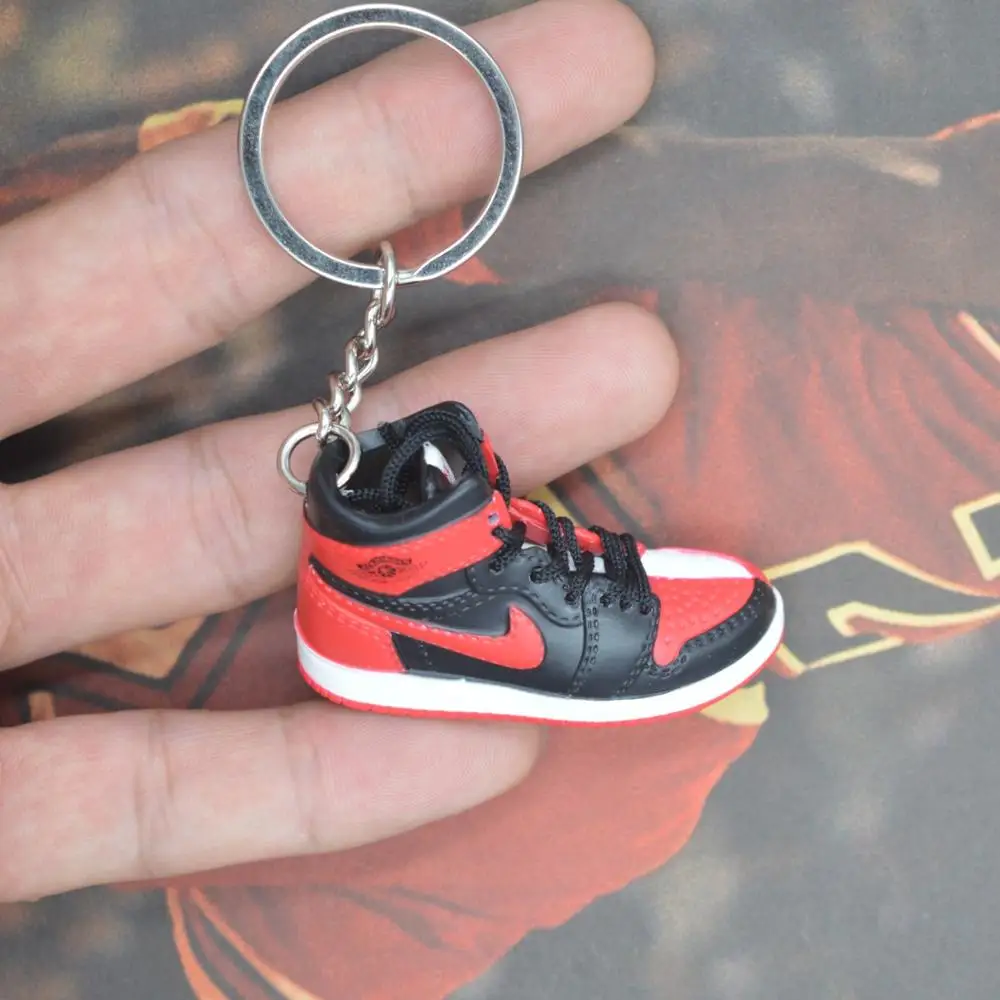 one shoe keychain Дропшиппинг aj1 offwhite Chicago Unc брелок в виде кроссовка Air Jordan 1 3D мини-кроссовки, закрытая спортивная обувь брелок в виде кроссовка s - Цвет: one shoe keychain