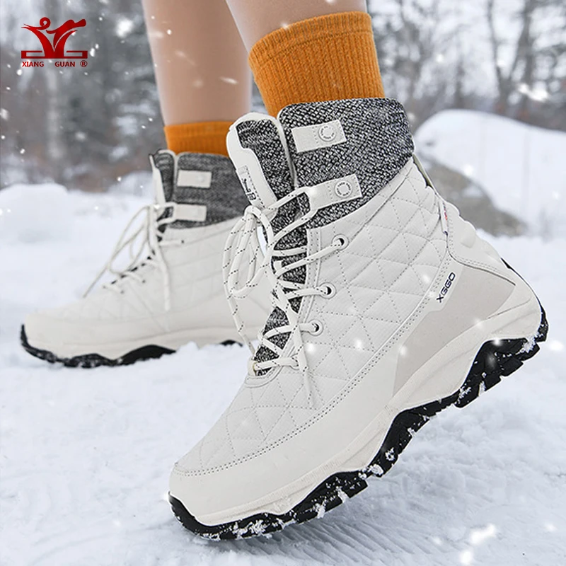 Snow Boots Women's Waterproof and Non Slip Outdoor Shoes Light Mountaineering Shoes Men's Winter Plush Warm Hiking Shoes