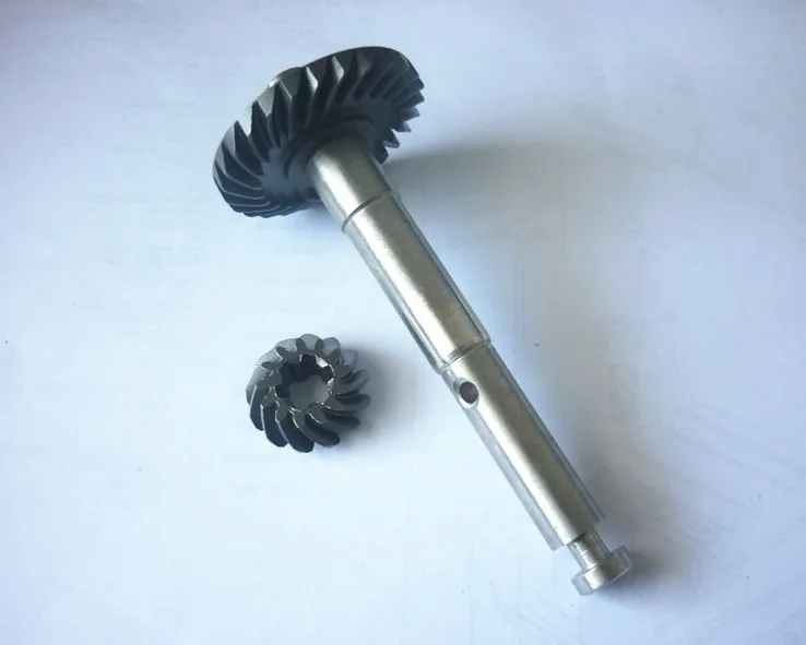 Набор шестерен подходит для 2-тактных двигателей с мощностью 3 5 лошадиных сил