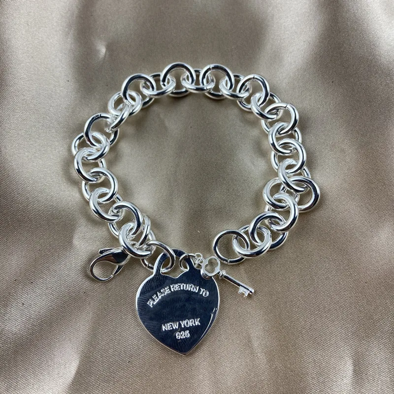 

2021 classic 1:1 Sterling Silver 925 lovers bracelet, sweet love makes fashion jewelry add index for you