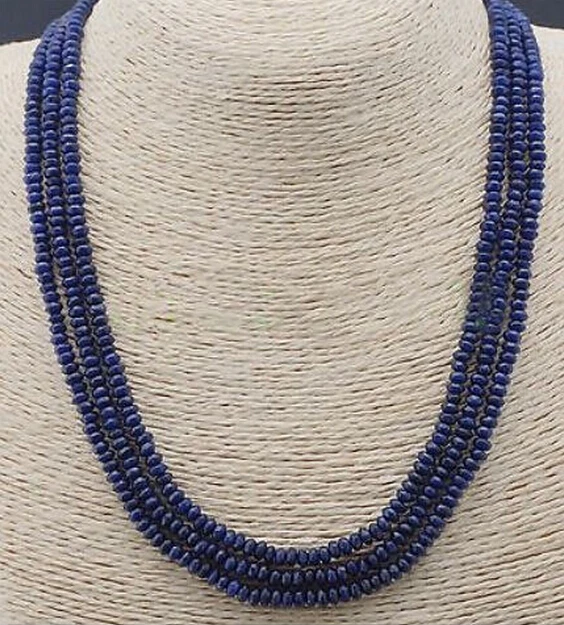 915 + природные 3 ряда 2X4 мм Гранёные с одной и плоские другой стороны темно бусины