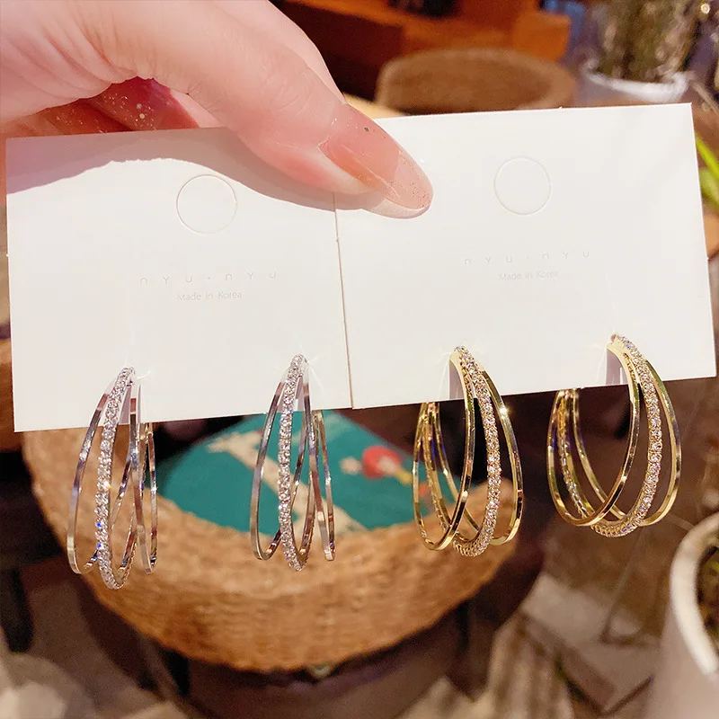 

New Fashion Large Hoop Earrings, High-end Temperament Ladies Hoop Earrings for Women Girls Accessories Jewelry