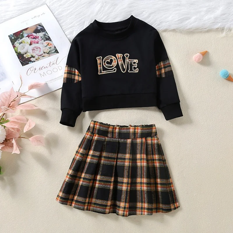 

2021 girls autumn plaid letter sweater + plaid pleated skirt suit
