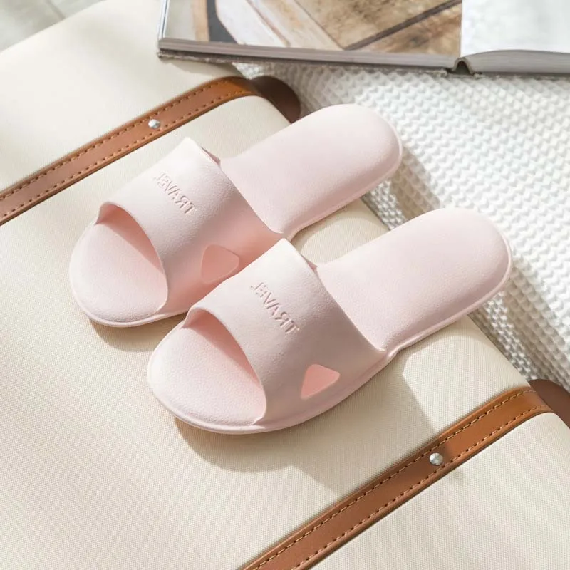 

2021 New Summer Men Women Indoor Slippers Couple Letter Soft Sole Non-slip Slides Hotel Bathroom Slippers Comfortable Flat EVA
