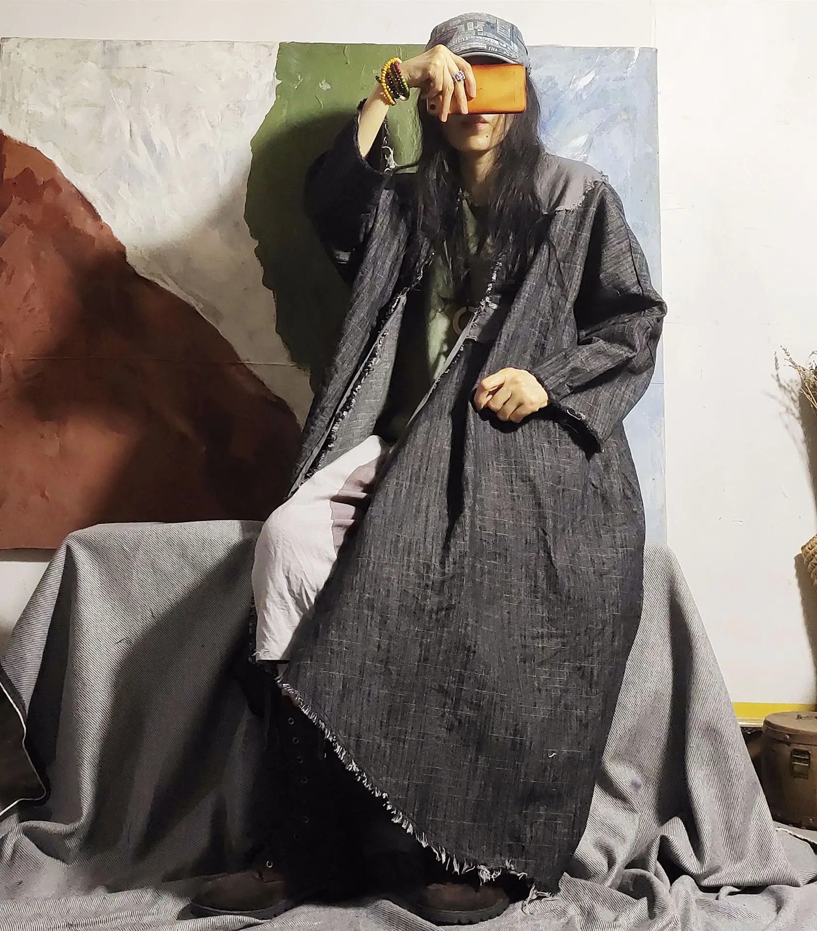 Женский рваный джинсовый тренчкот длинное пальто в стиле ретро с вышивкой