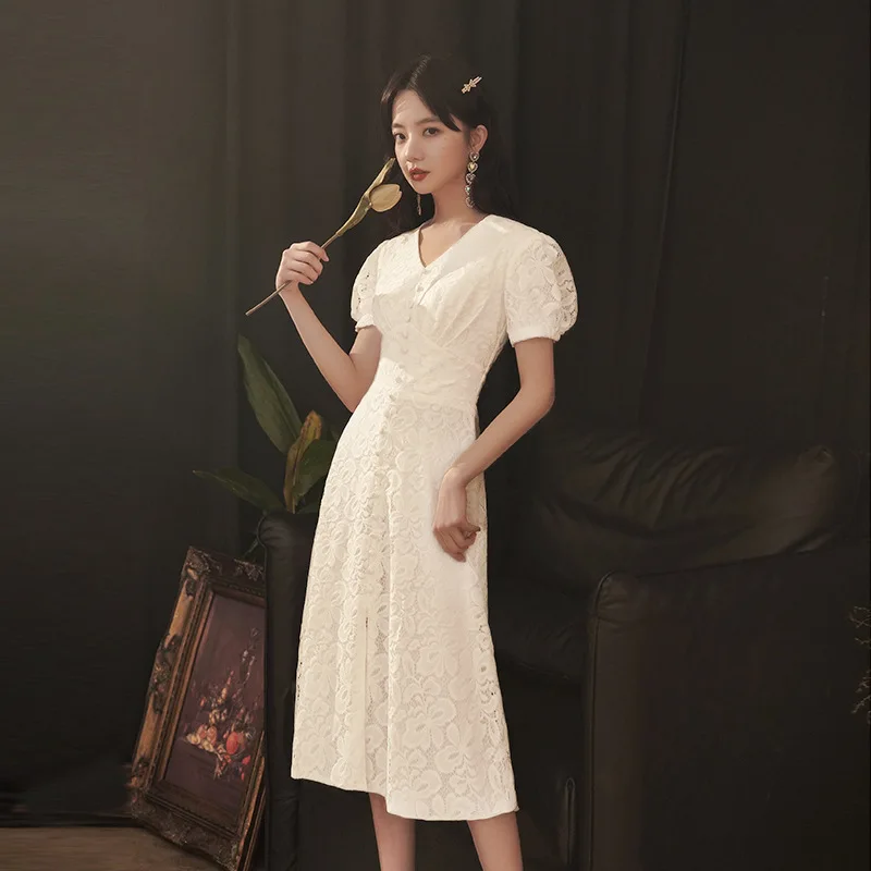 

Sexy V-neck Bride Wedding Dress Temperament Long Evening Party Dress Novelty Banquet Dress Elegant A-line Prom Gown Oversize 3XL