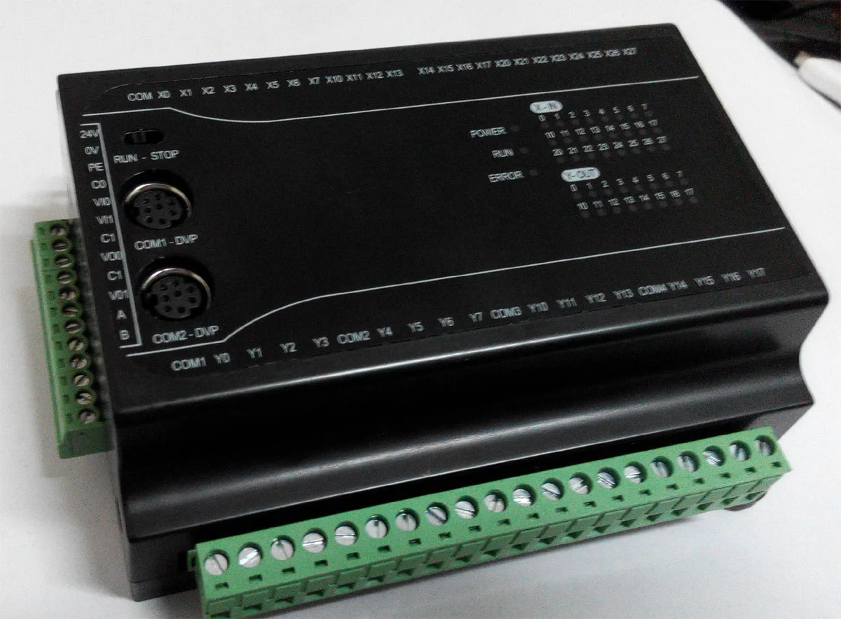 

Аналоговый контроллер PLC 40MR 2N 40MT, 4 оси, RS485MODBUS