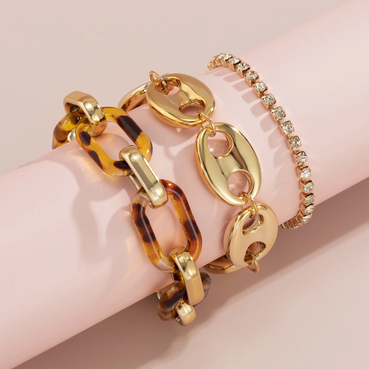 

Acrylic Leopard Thick Chains Bracelets for Women Layered Rhinestone Hand Chains Jewelry Charms Coffee Beans Bracelets Set Trendy