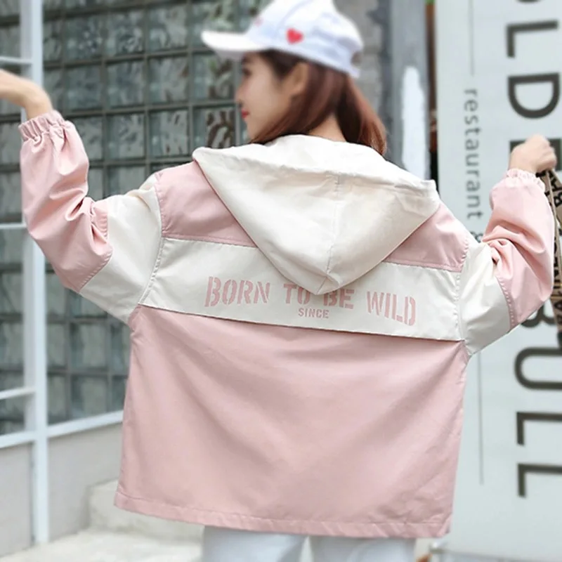 

Women Coat 2021 Spring Autumn New Korean Loose Student Stitching Hooded Short Casual Thin Jacket Female Zipper Streetwear Trend