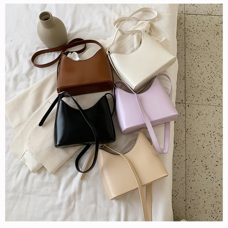 

2021 New Designer Simple Female Diagonal Bag Summer Fashion Women's Shoulder Bag Retro Armpit Hobo Bag Lady Baguette Bag