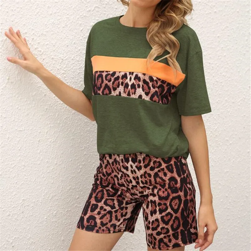 

Women Casual Two-piece Clothes Sets Summer Splice Short Sleeve Round Collar Tops T-shirt+Elastic Waist Leopard Printed Shorts