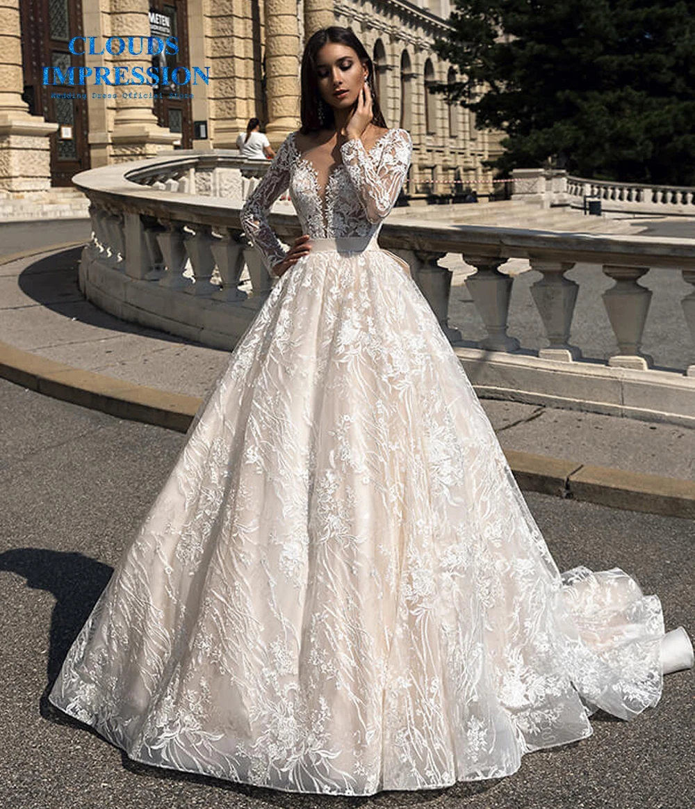 Сексуальное кружевное свадебное платье с открытой спиной глубоким v образным