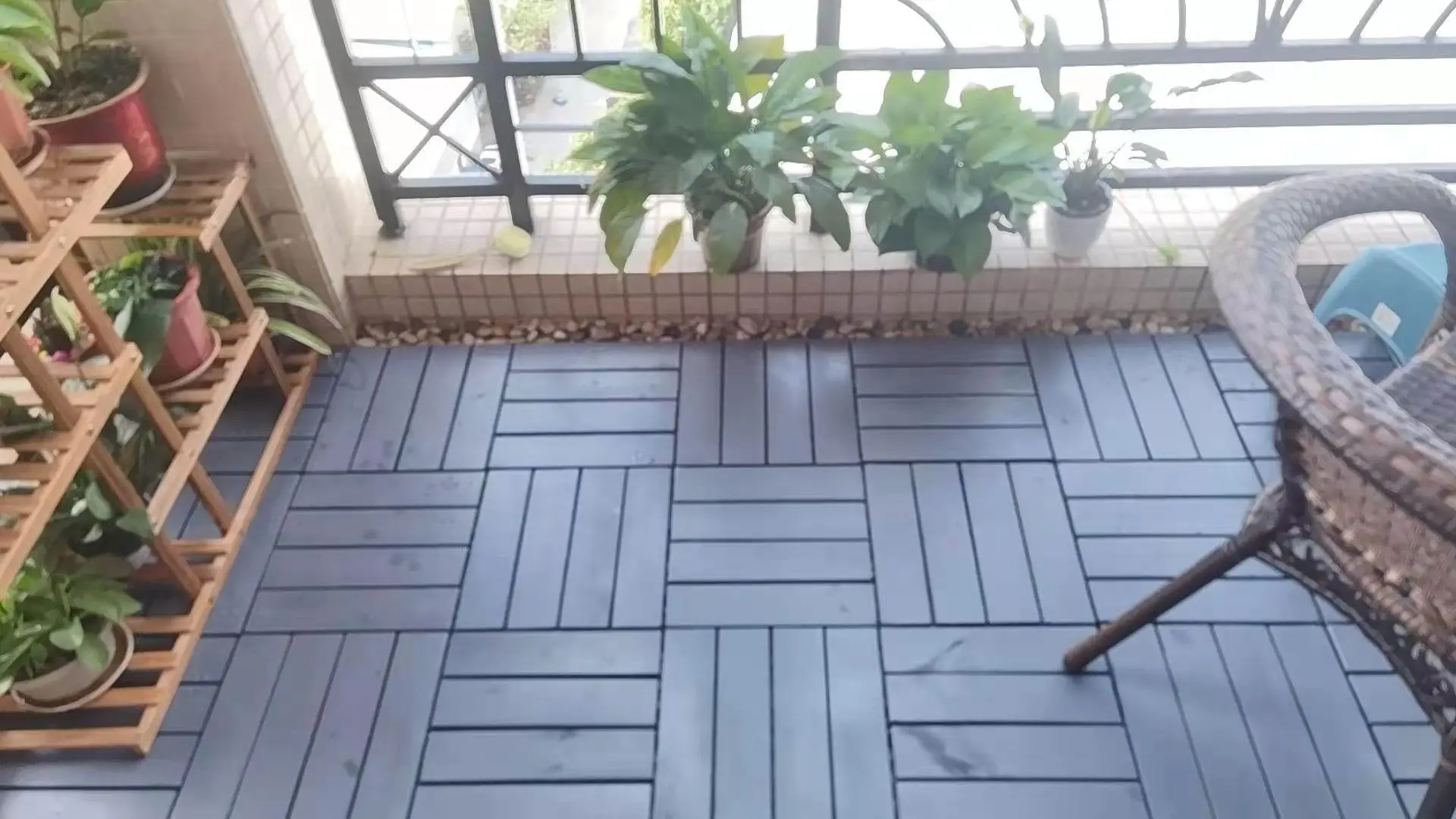 

Outdoor balcony anticorrosive wood floor carbonized wood indoor courtyard terrace garden antiskid DIY floor splicing floor