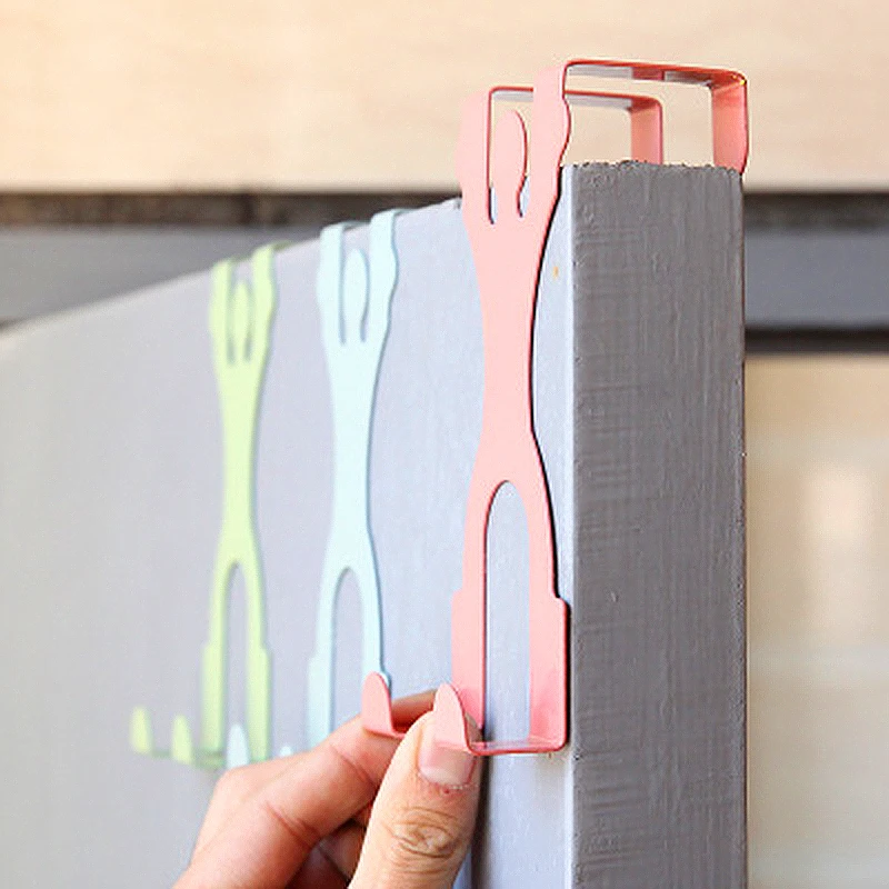 Подвесной держатель на дверцу кухонного шкафа