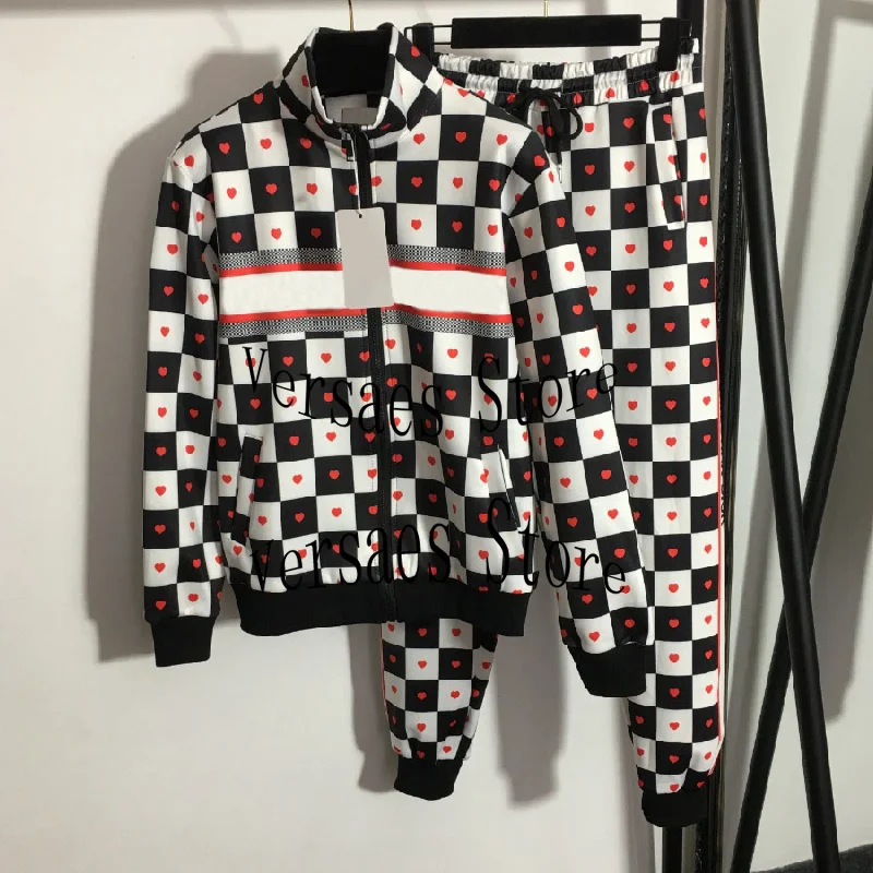 

2021 luxury design contrast check print women's temperament long sleeve zipper coat + high waist trousers leisure sports suit