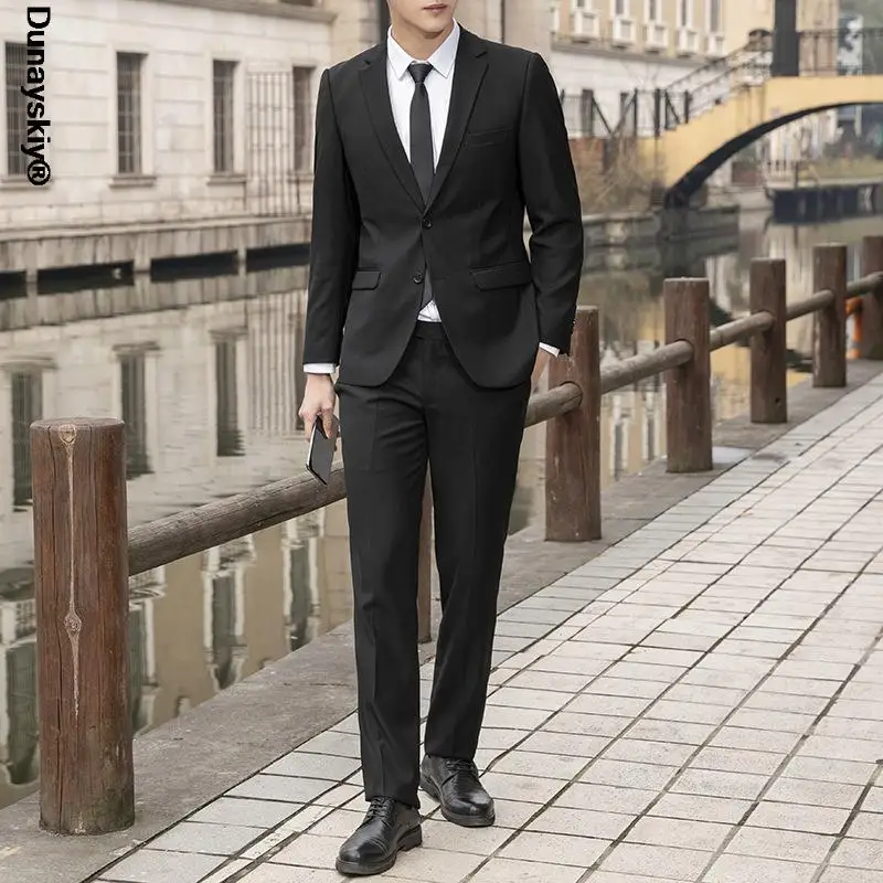 

Suits & Blazer