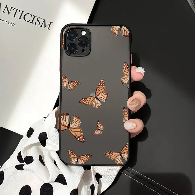 

Vintage Butterfly Fashion Phone Cases Matte Transparent for iPhone 7 8 11 12 s mini pro X XS XR MAX Plus cover funda