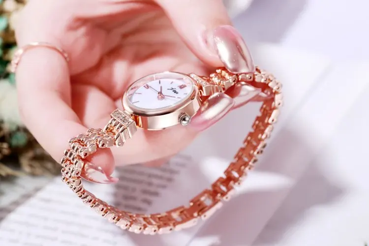 

2020 New Arrival Wrist Watches Women Luxury Rose Gold Watch Fashion Casual Stainless Steel Quartz Clock Ladies Watch Reloj Mujer