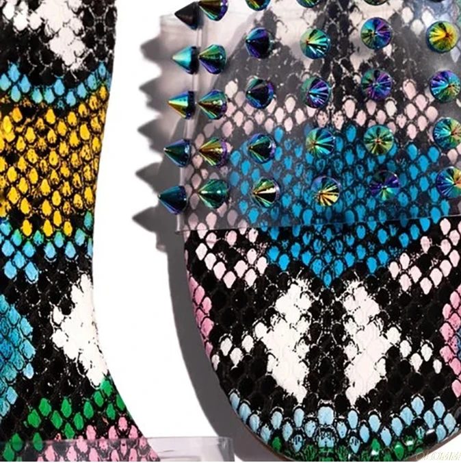 

2020 Spring summer new rivet two drill PVC slippers Snake Print beach sandals outdoor women versatile fashion home slippers ms