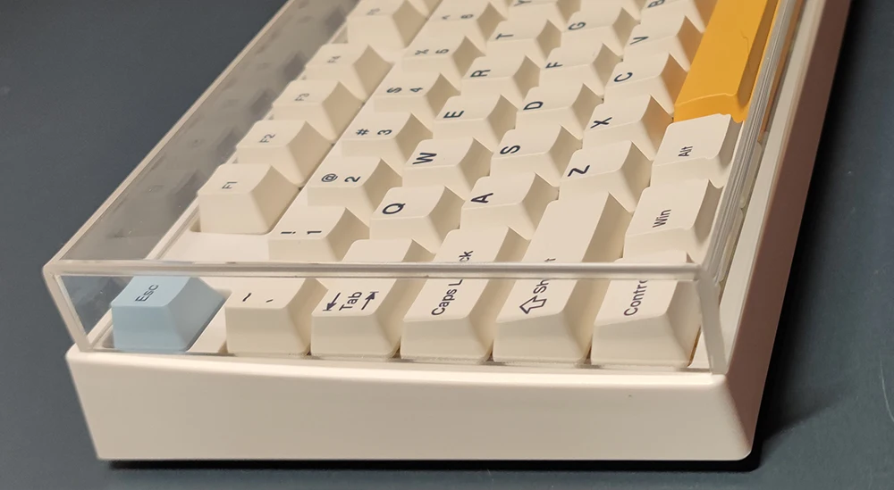 Пылезащитный прозрачный акриловый чехол NJ80 для механической клавиатуры 75%
